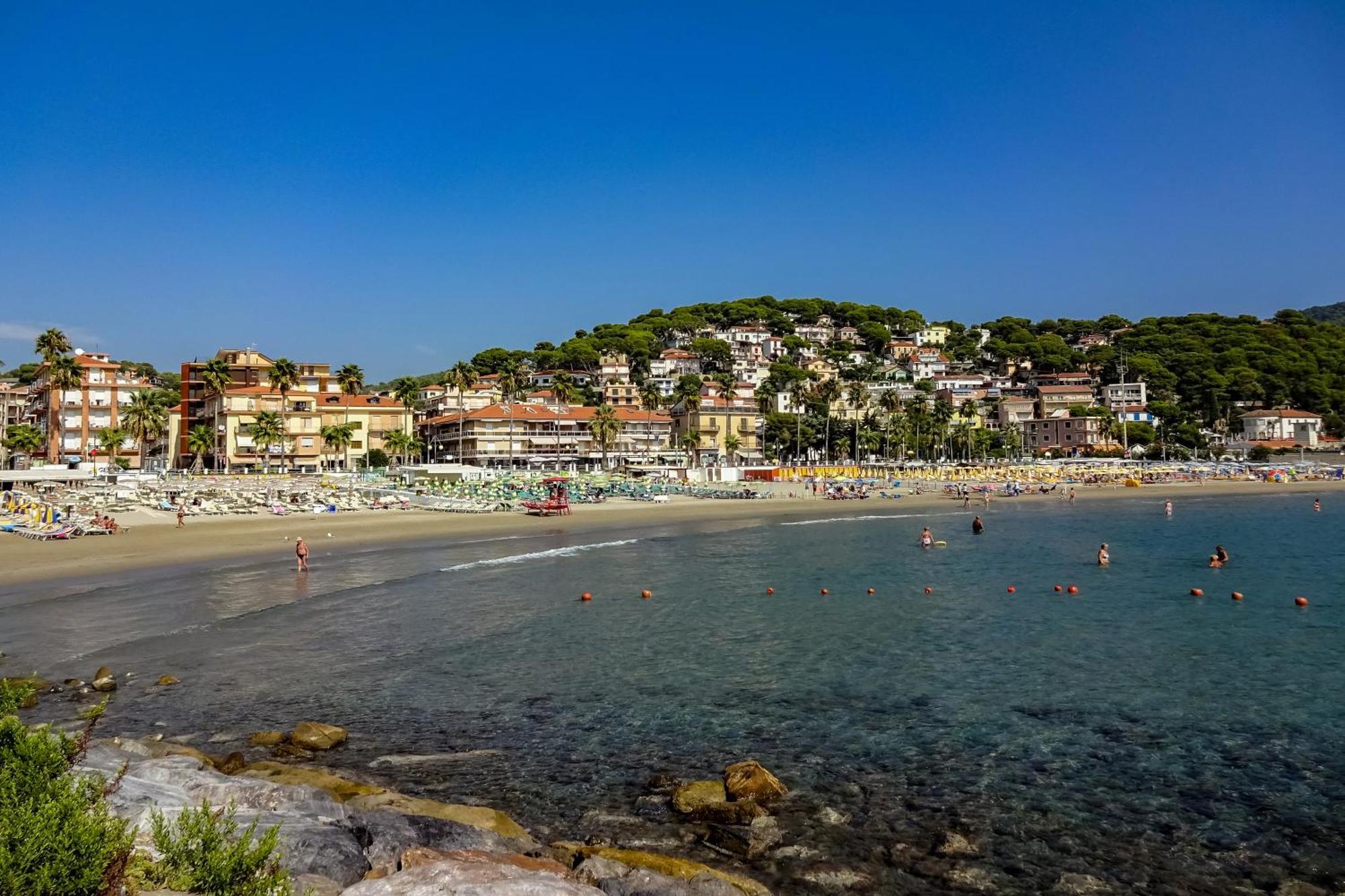 Laigueglia Beach - Happy Rentals Dış mekan fotoğraf
