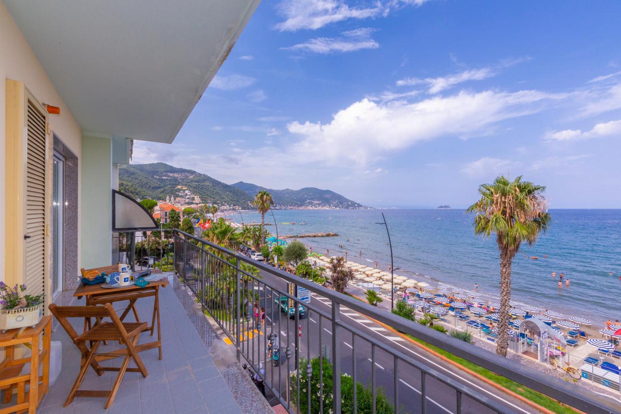 Laigueglia Beach - Happy Rentals Dış mekan fotoğraf