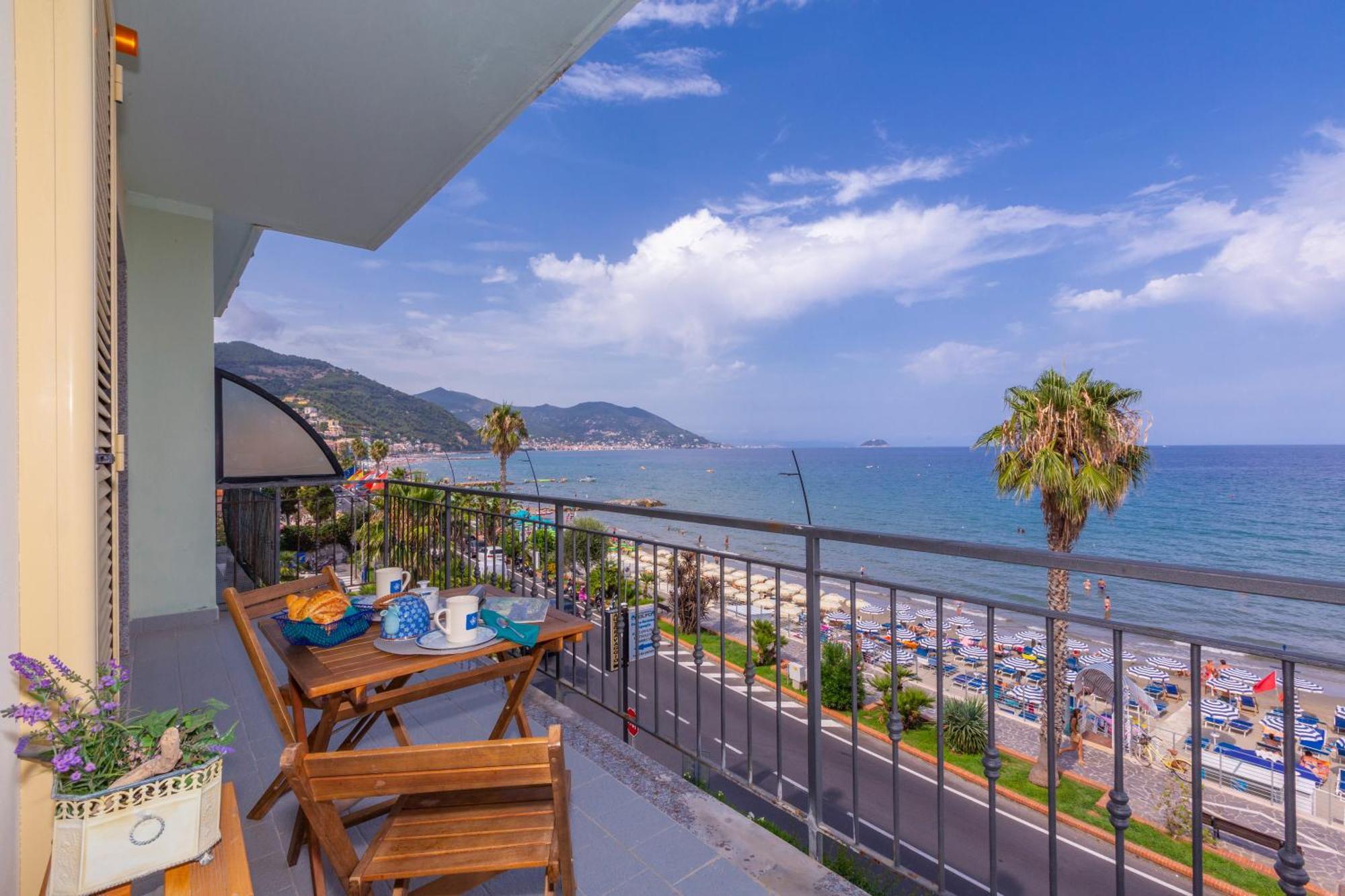 Laigueglia Beach - Happy Rentals Dış mekan fotoğraf
